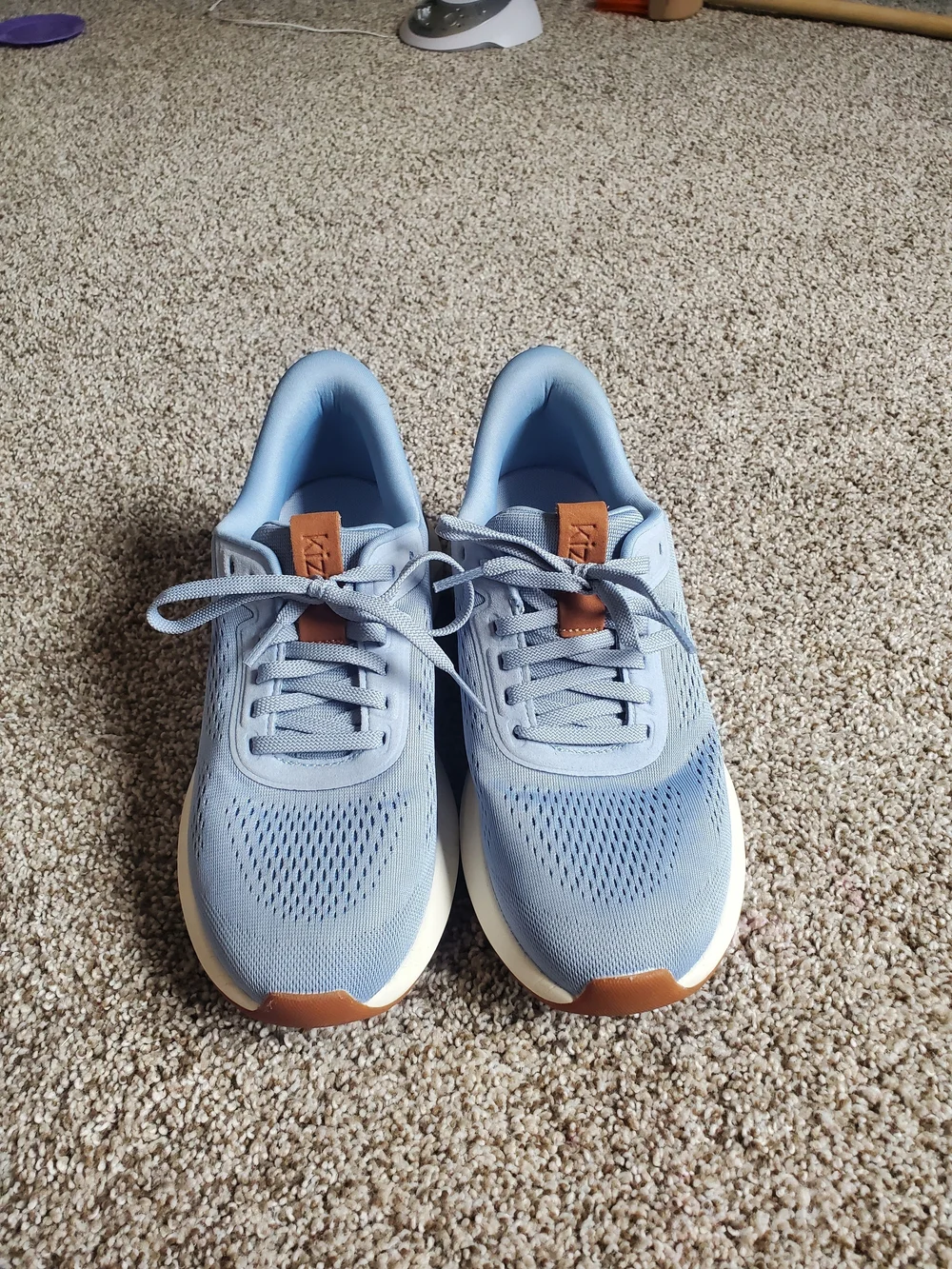 Kizik Women's Athens 2 Sneakers Size 8½ in Soft Chambray colorway